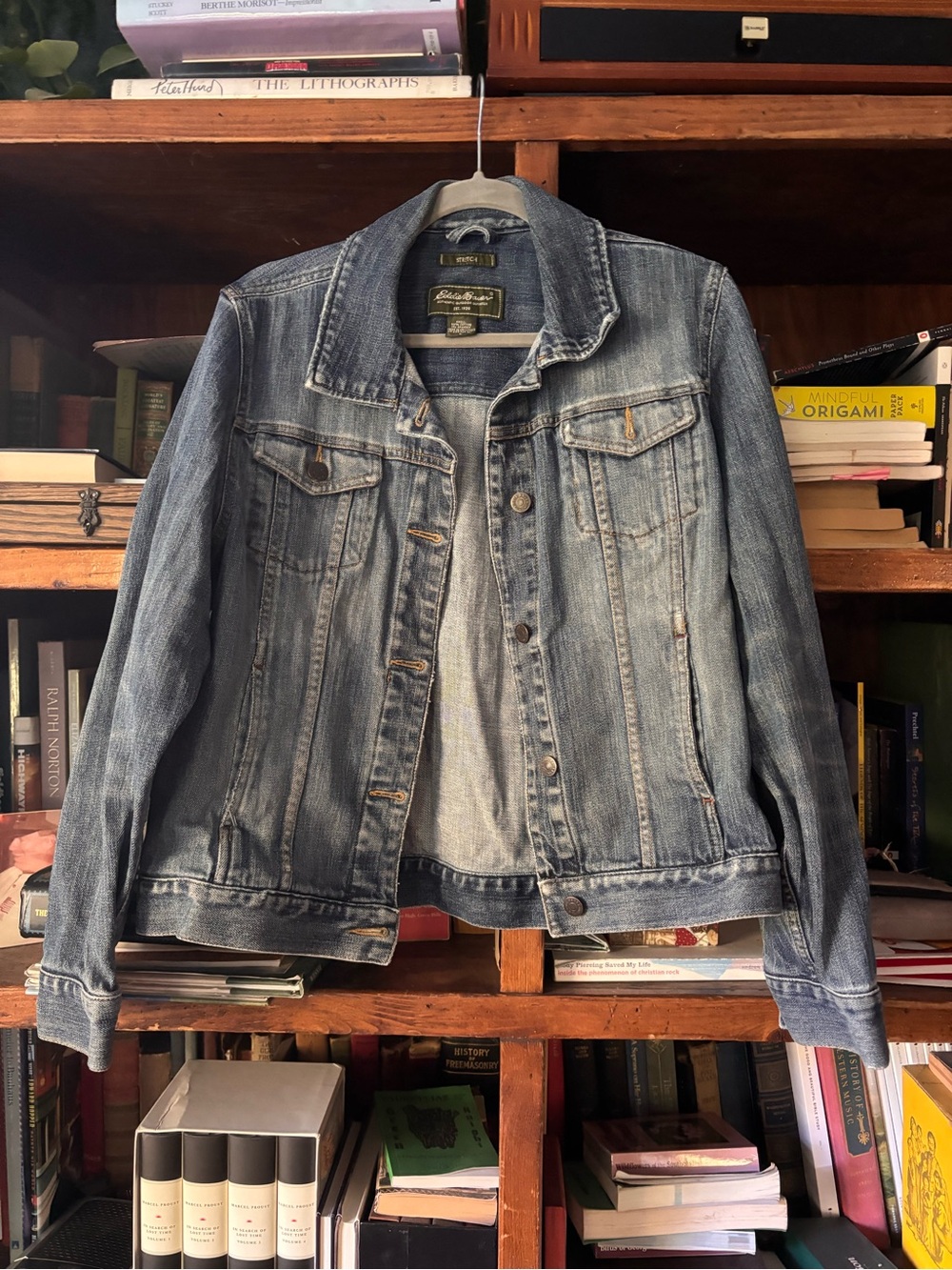 Women’s Eddie Bauer Denim Jacket in Faded Blue